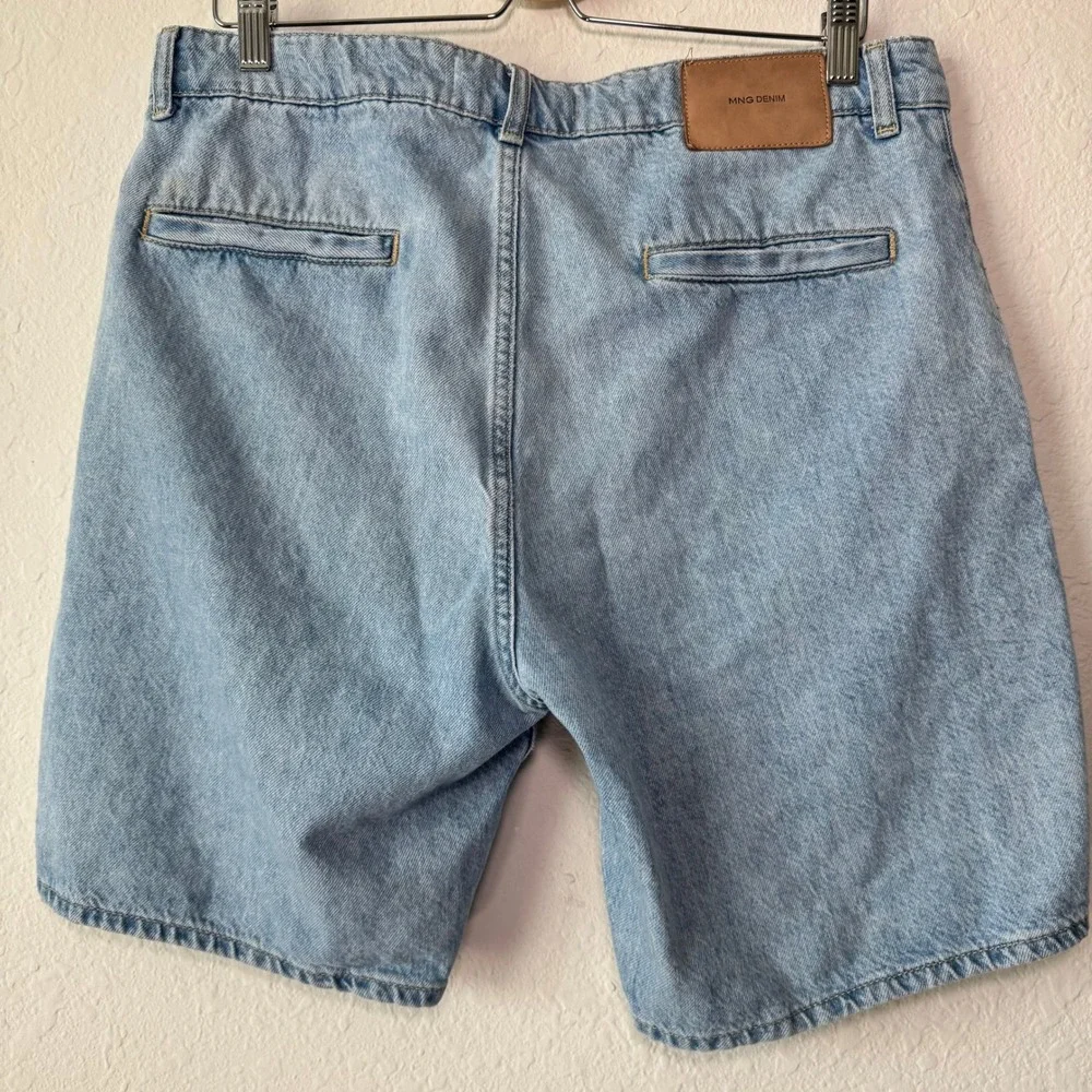 Mango MNG Denim Mens Size 34‎ Light Wash Blue  Pleated Relaxed Fit Cotton Shorts
